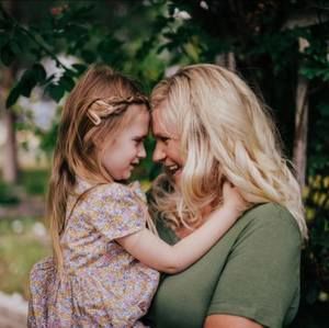 Meet your Posher, Carrie